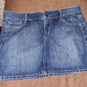 old navy skirt
